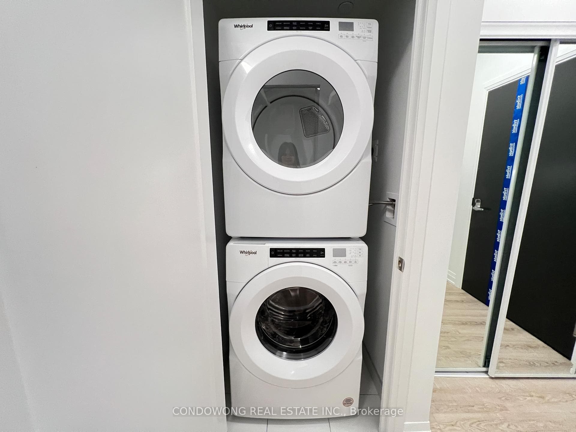 Full Size Washer and Dryer