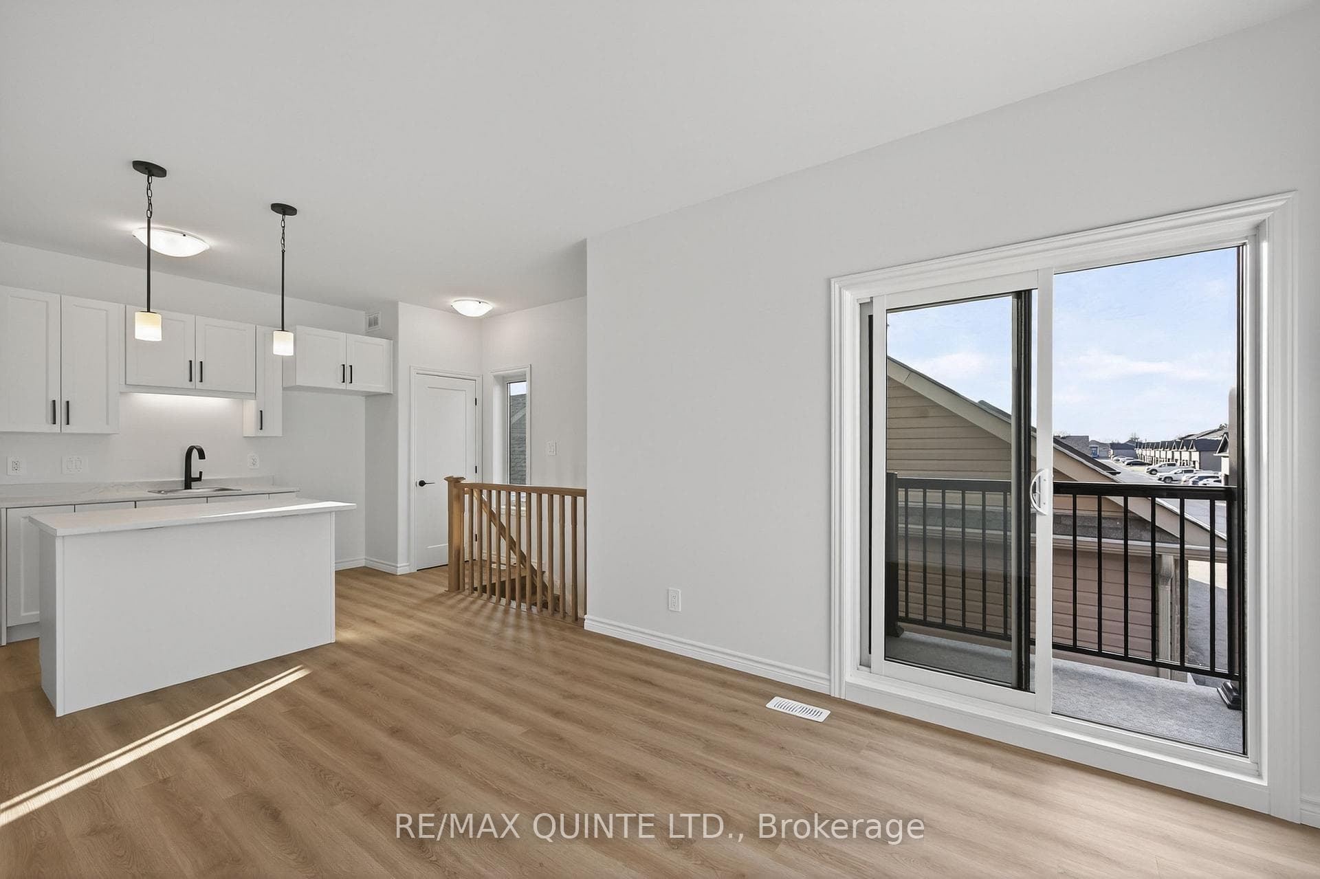 77B Athabaska Drive photo 5