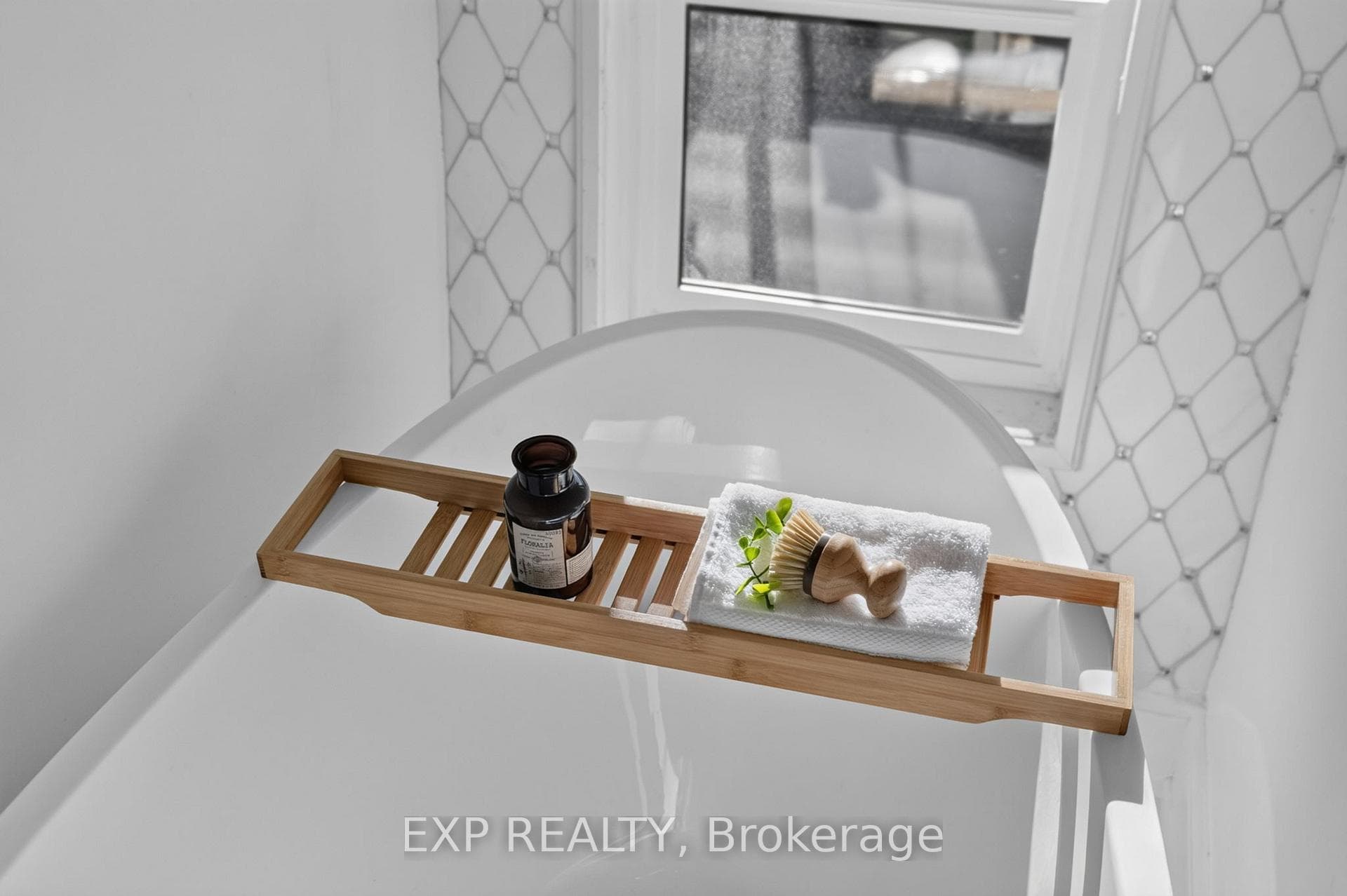 118 Cathcart Street photo 26