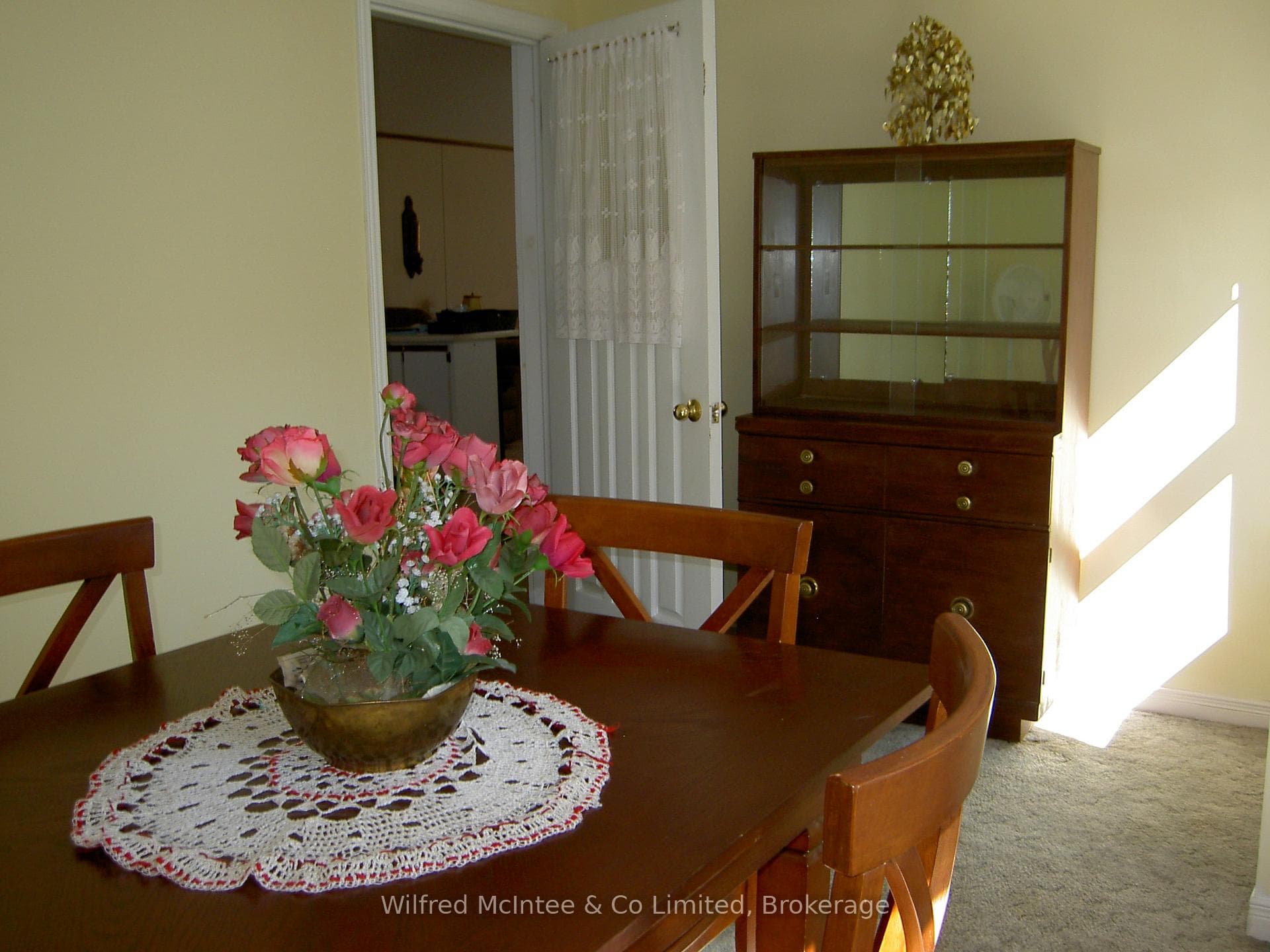 Family room/Den/Dining Room