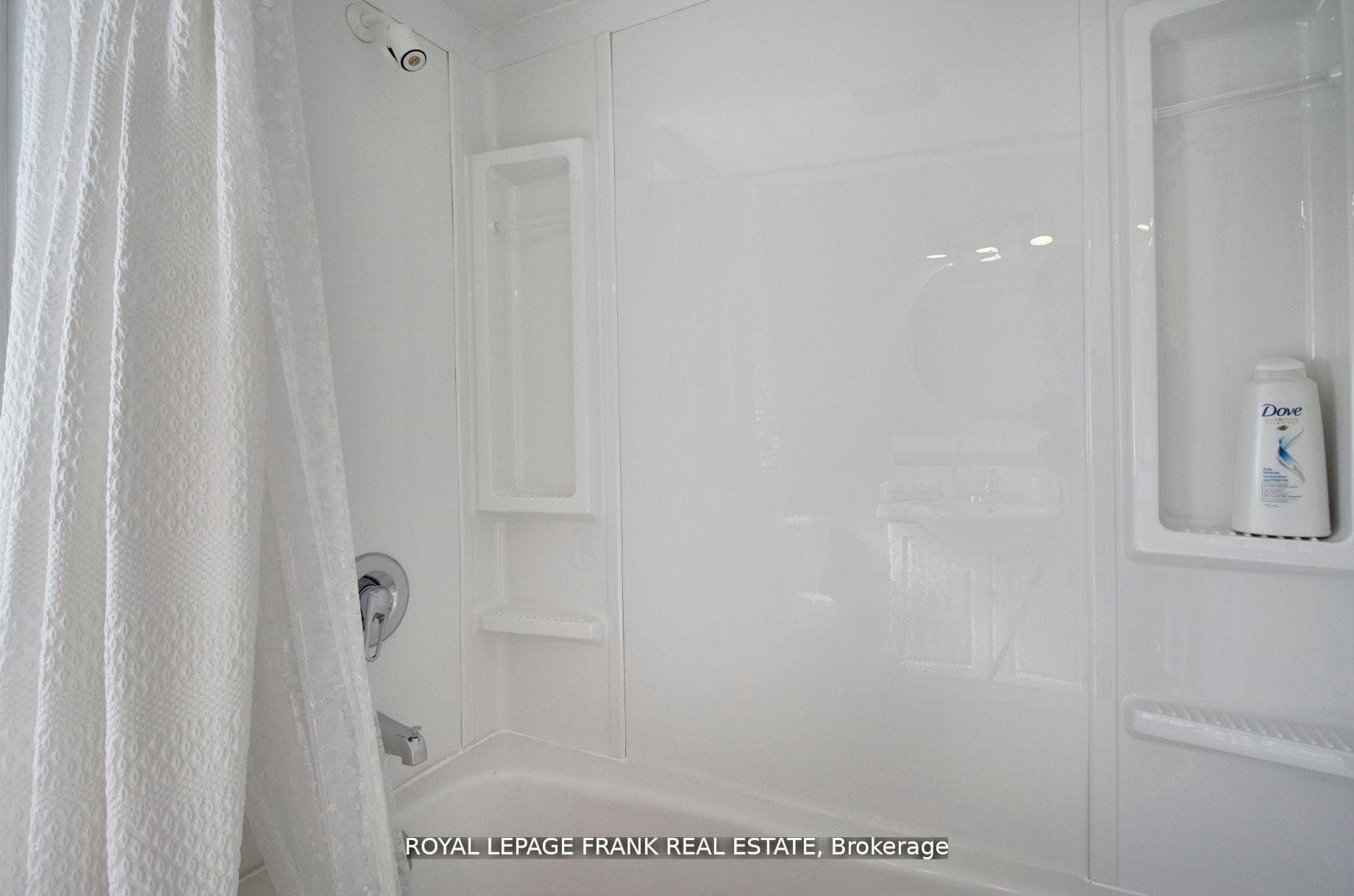 95 Agnes Street photo 26