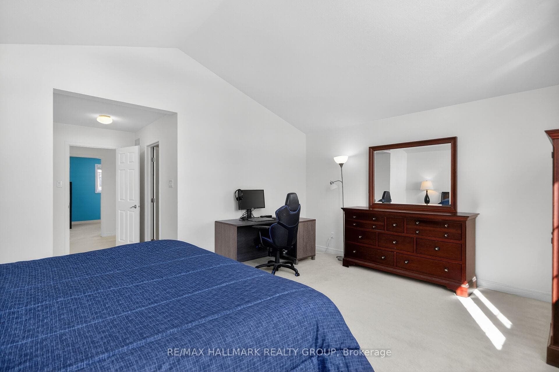 1 Catterick Crescent photo 21