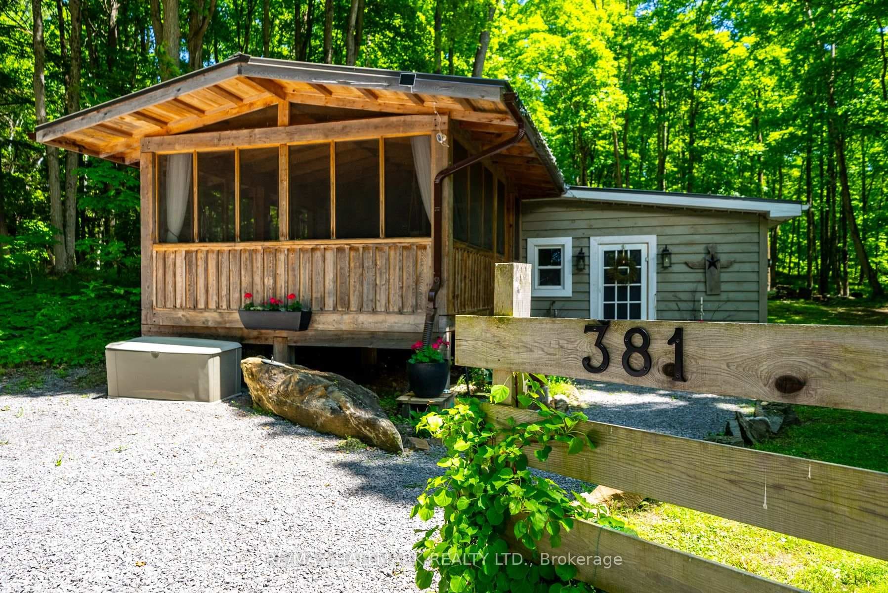 381 Quinn Road photo 1