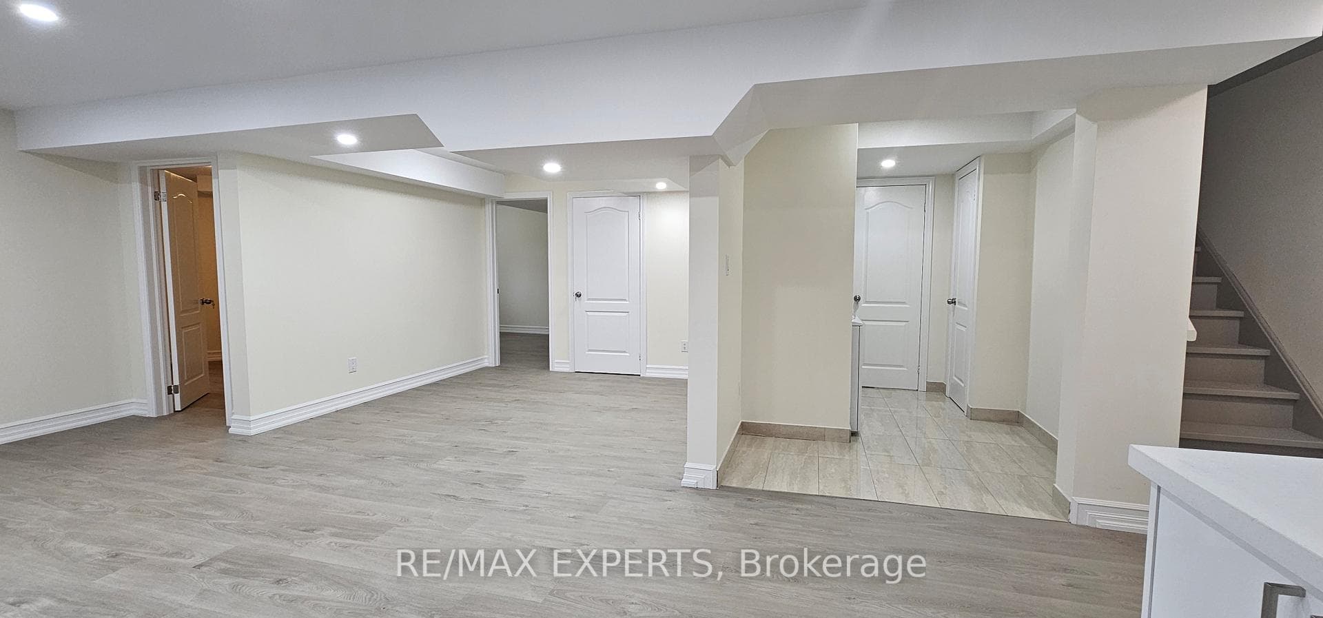 221 Matthew Drive photo 35