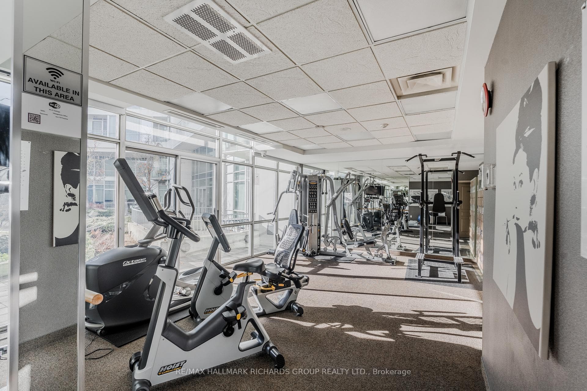 5 Marine Parade Drive Unit 909 photo 24
