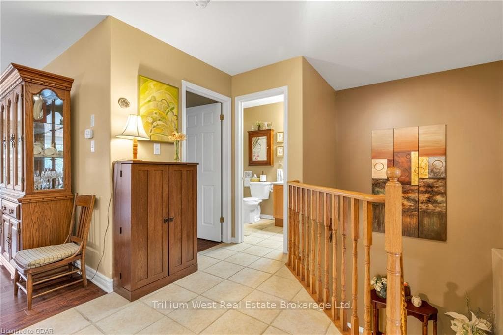 1049 HANSLER Road photo 19