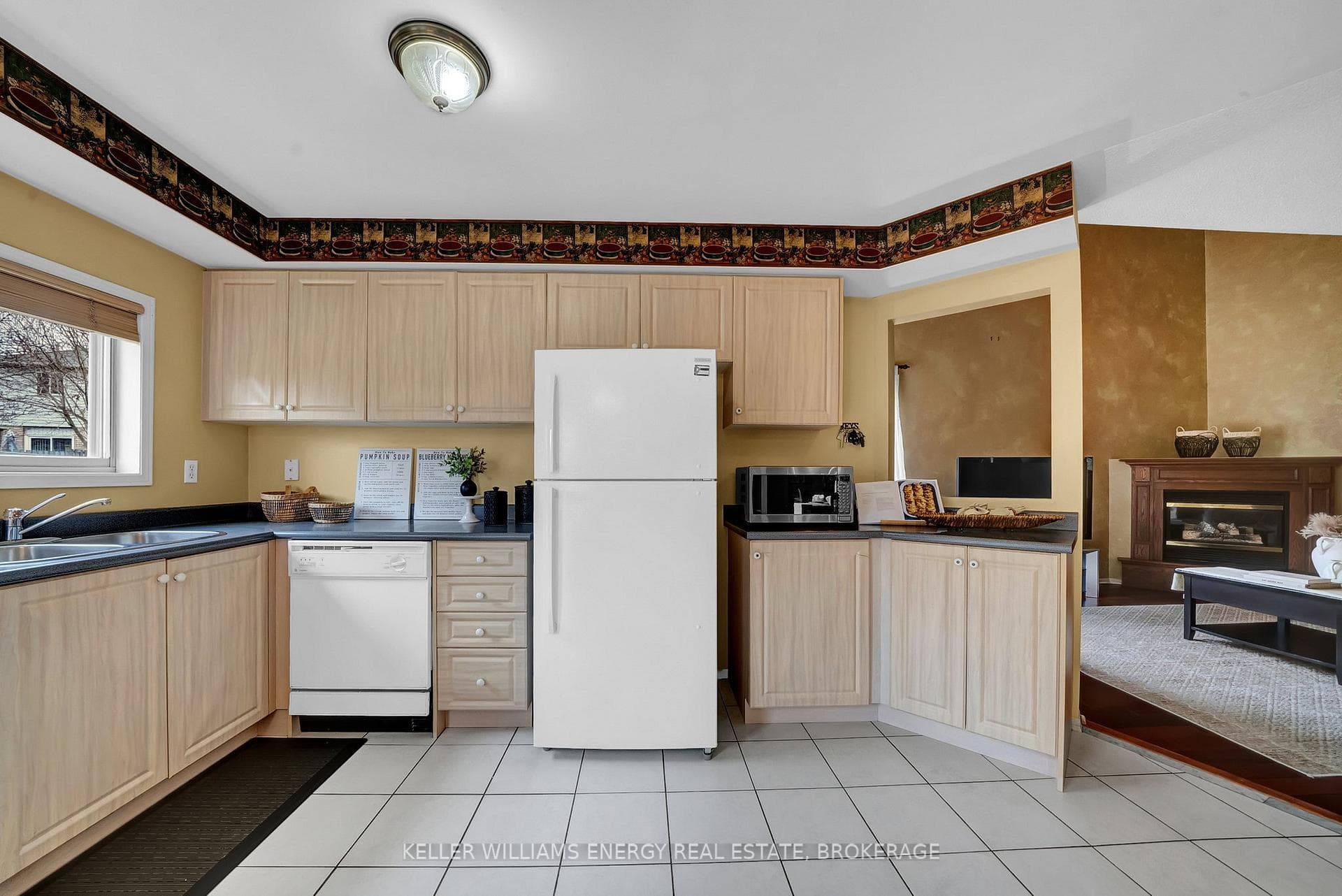 447 Ormond Drive photo 16