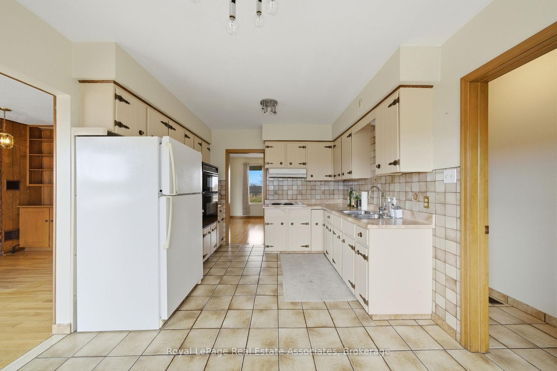 1137 Ridge Road photo 14