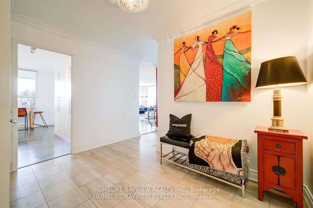 115 Antibes Drive Unit 806 photo 21
