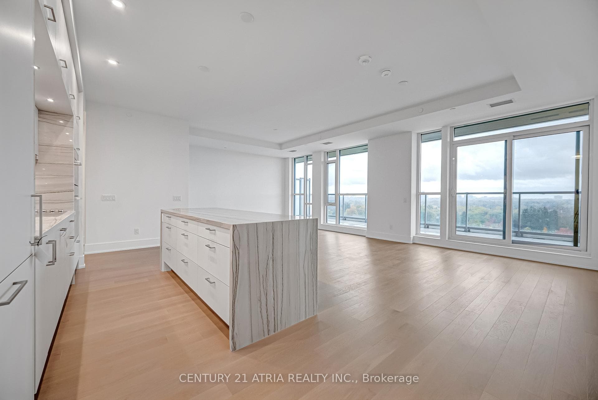 397 Royal Orchard Boulevard Unit 806 photo 13