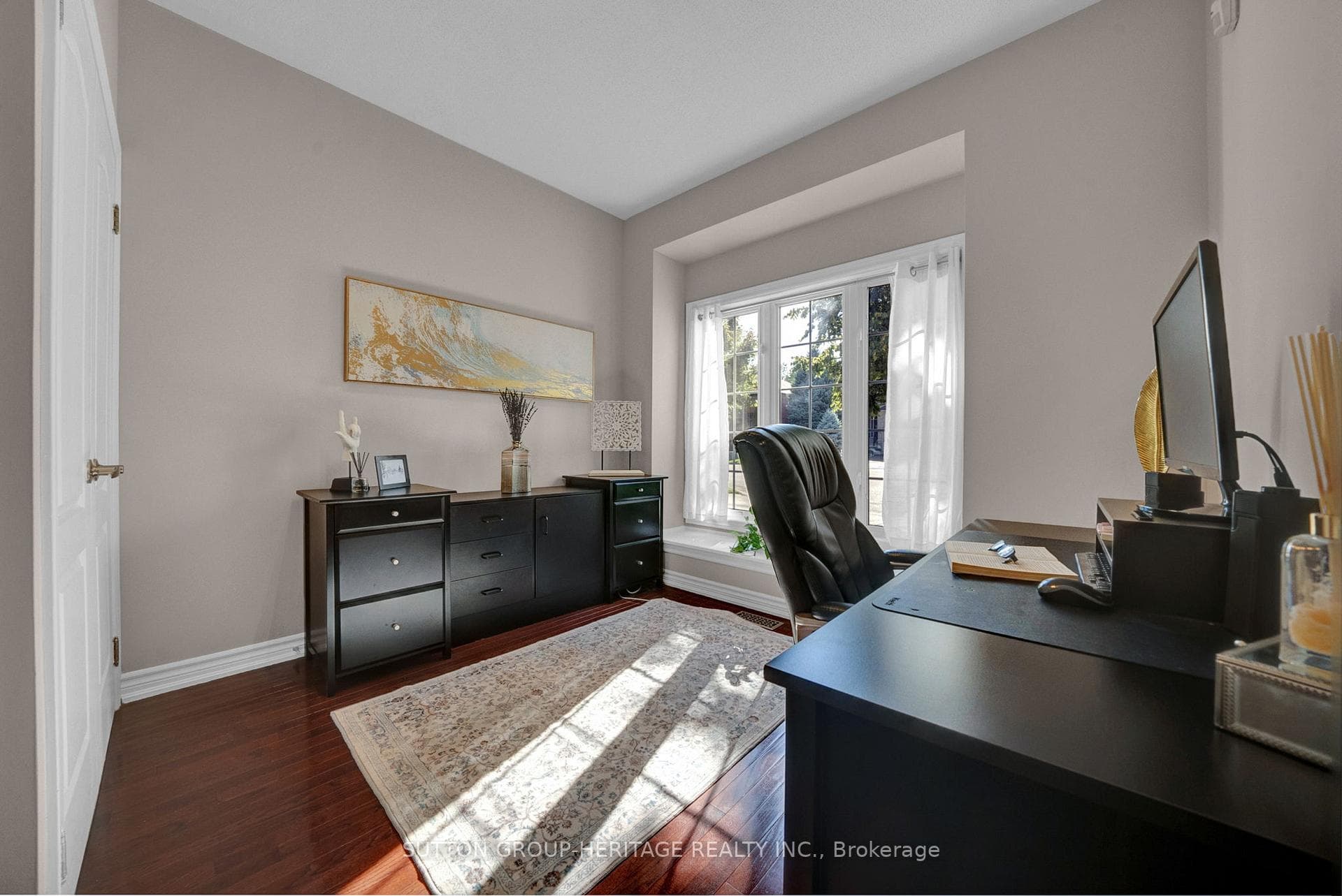 102 Kennett Drive photo 5