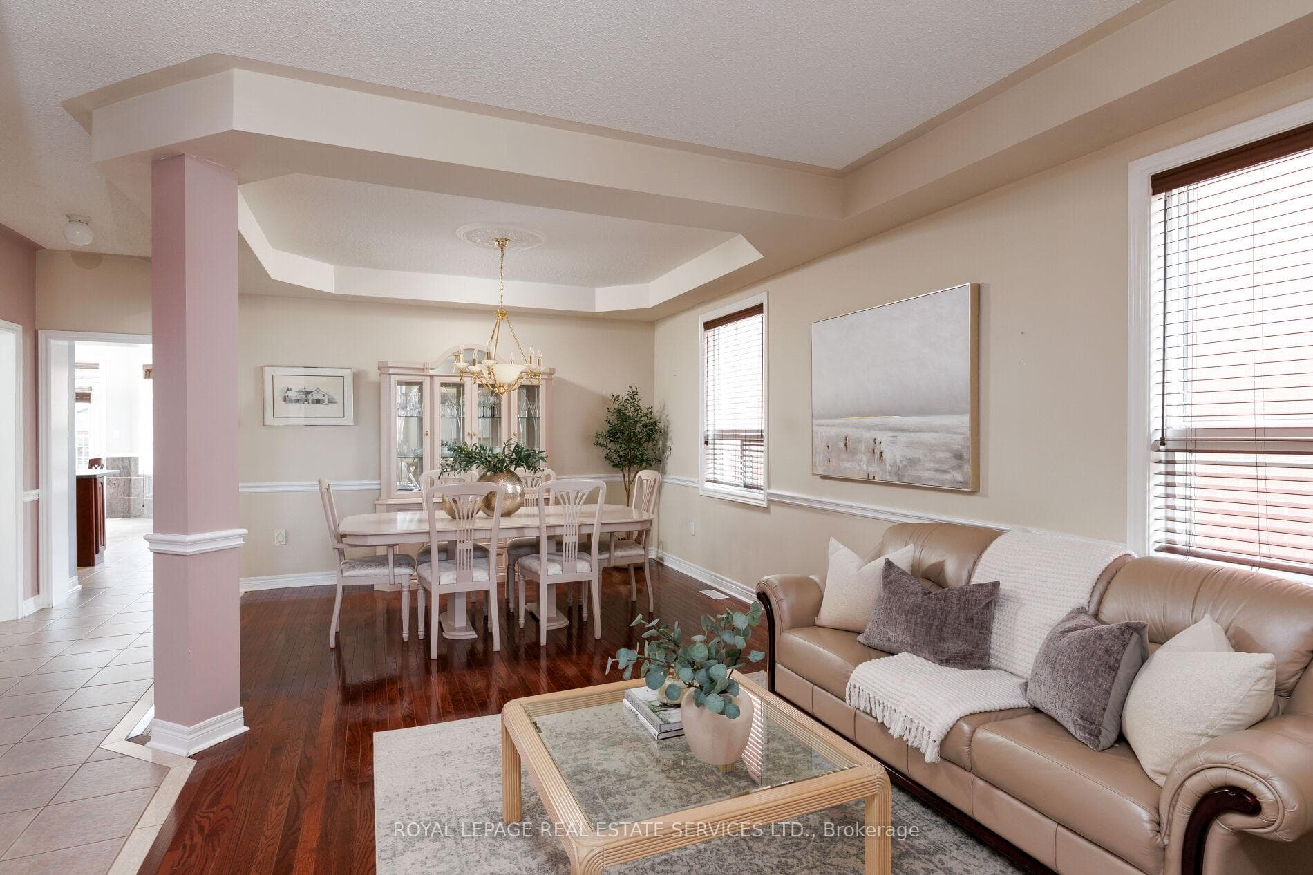 2252 Foxfield Road photo 3
