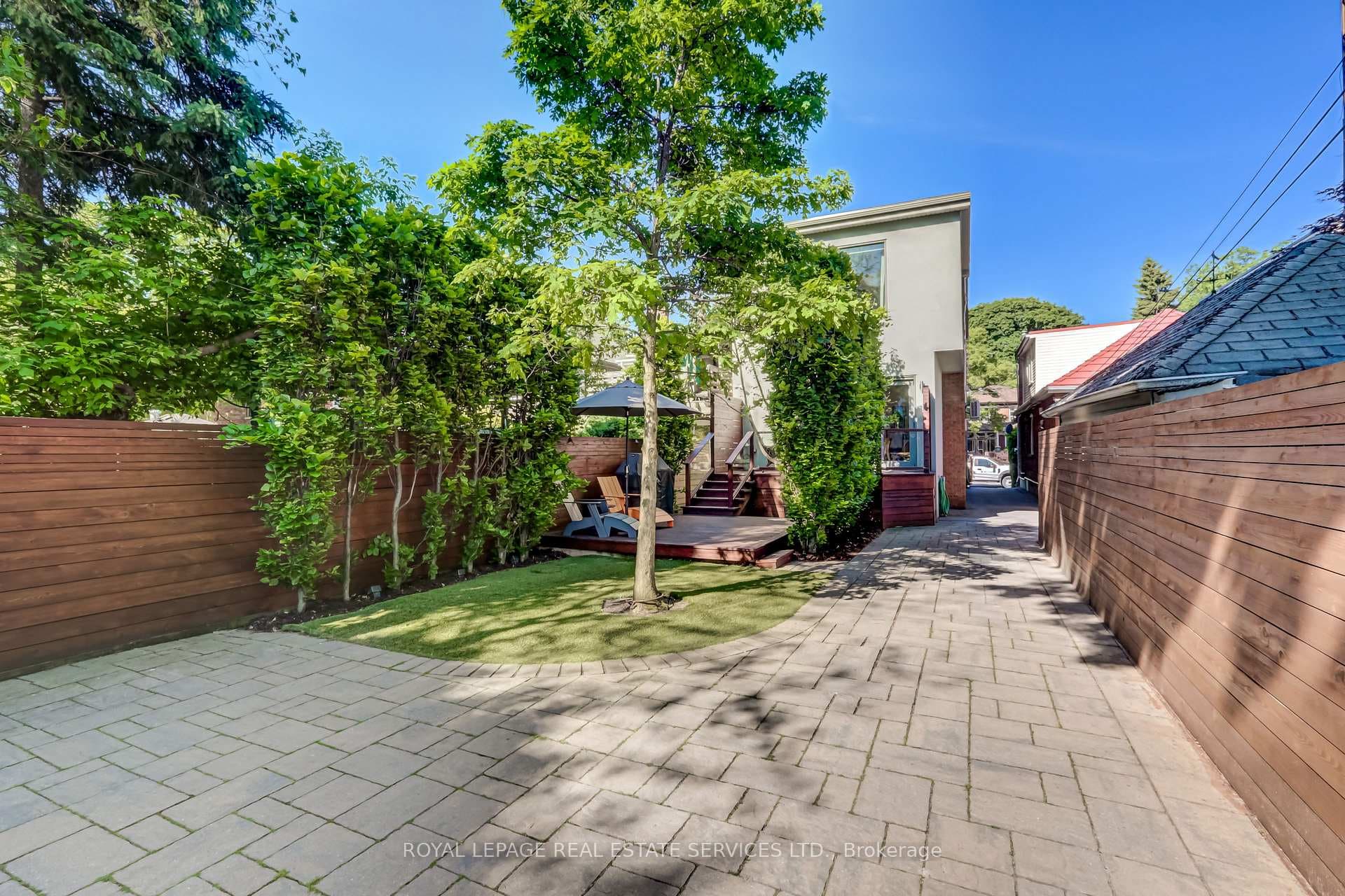 115 Humbercrest Boulevard photo 38