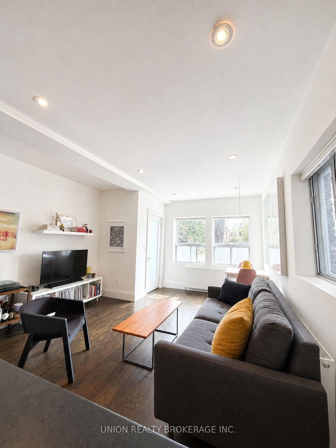 20 Balsam Avenue Unit Main photo 6