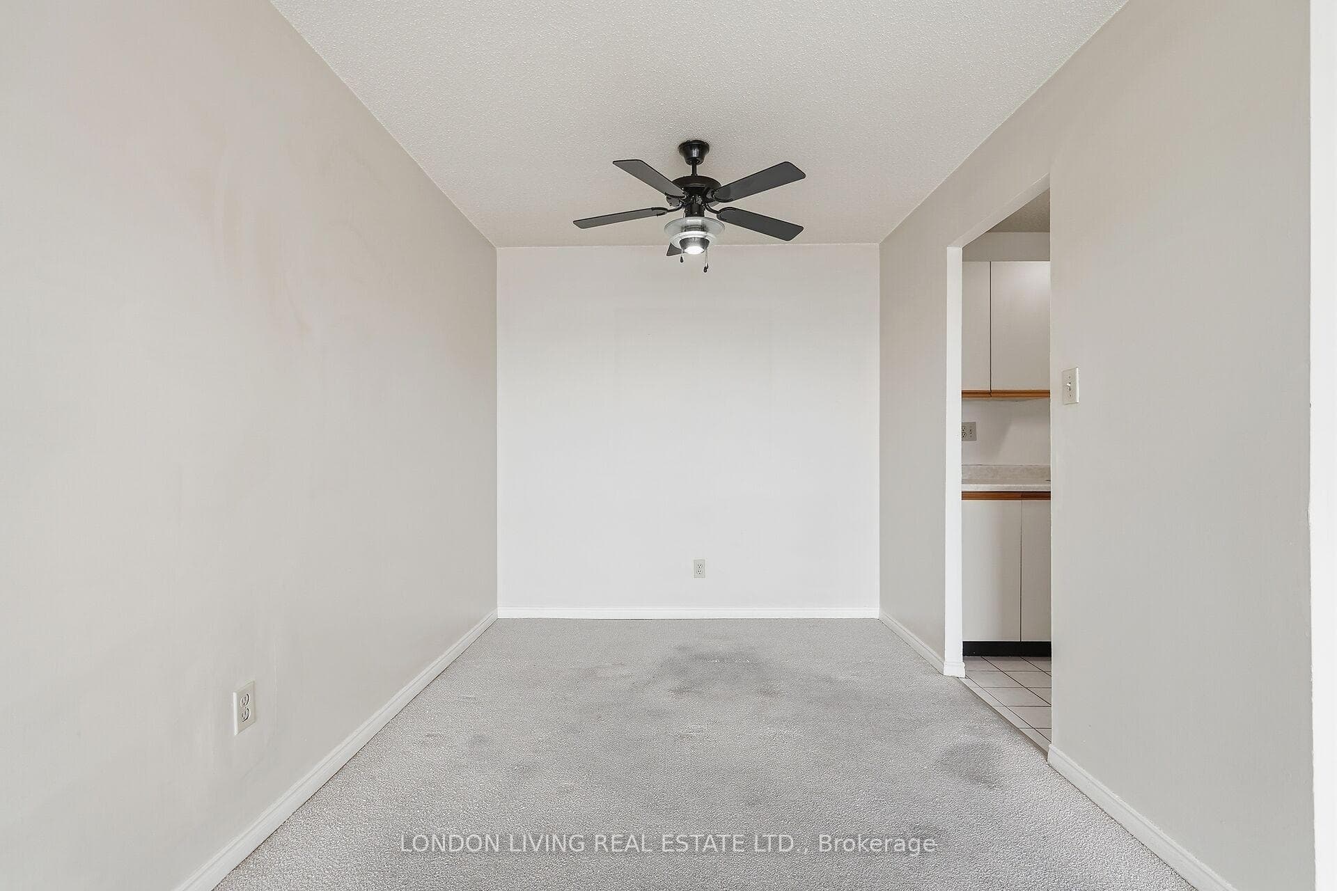 45 Pond Mills Road Unit 709 photo 10