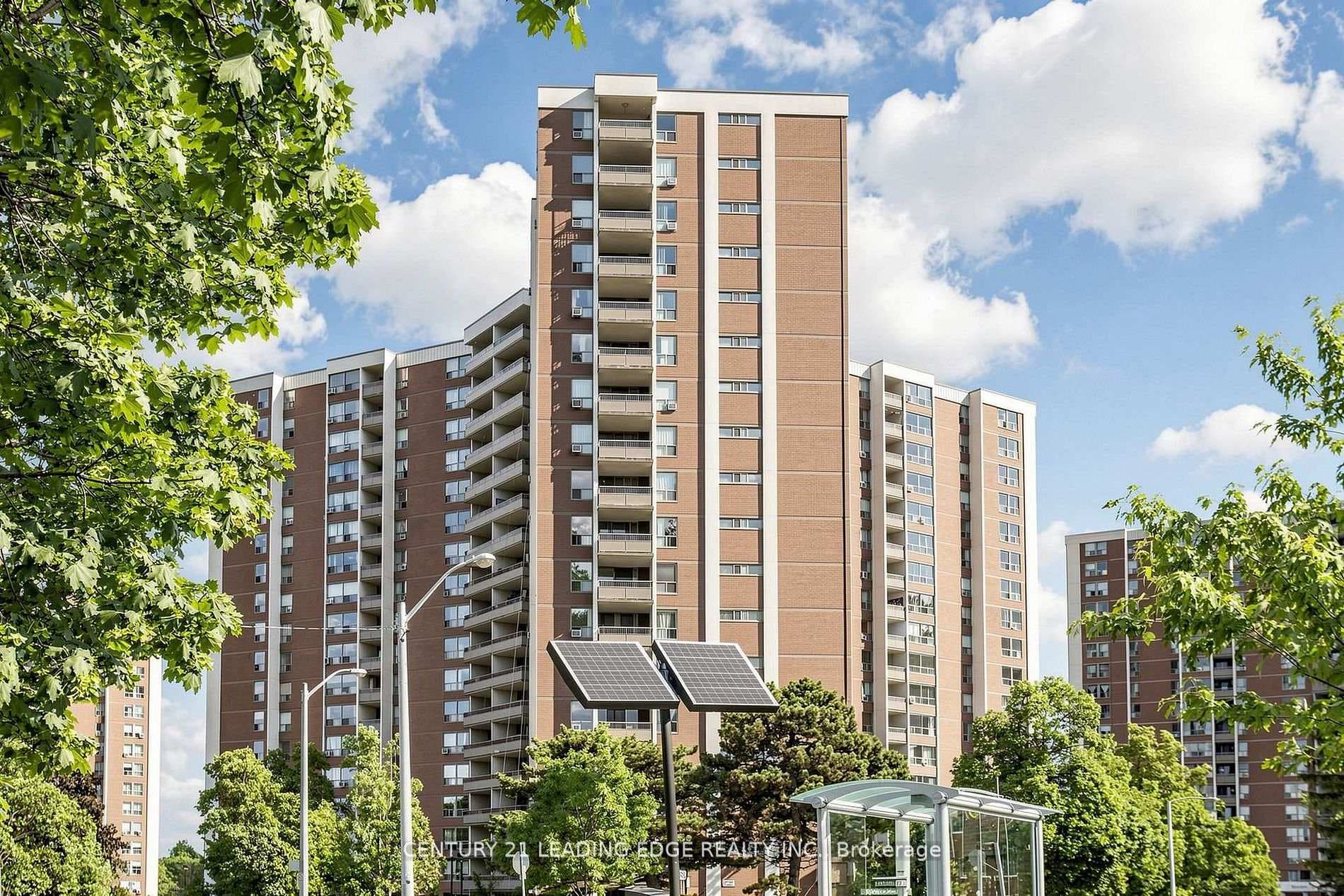 5 Vicora Linkway N/A Unit 304 photo 5