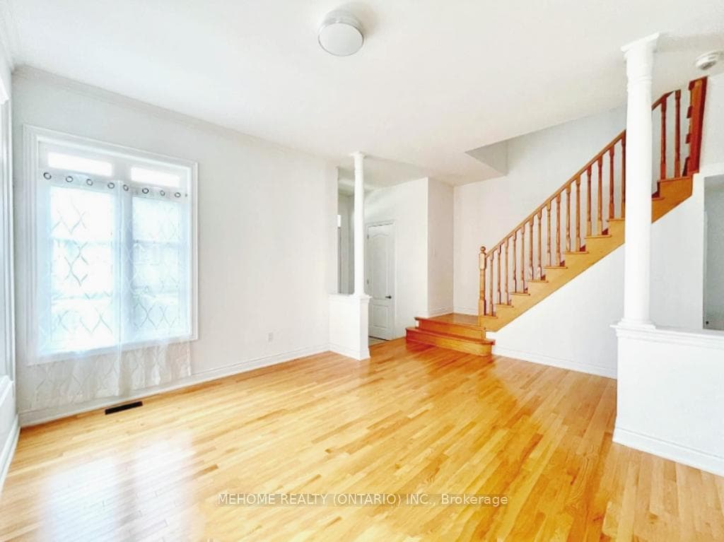 185 Paradelle Drive photo 6