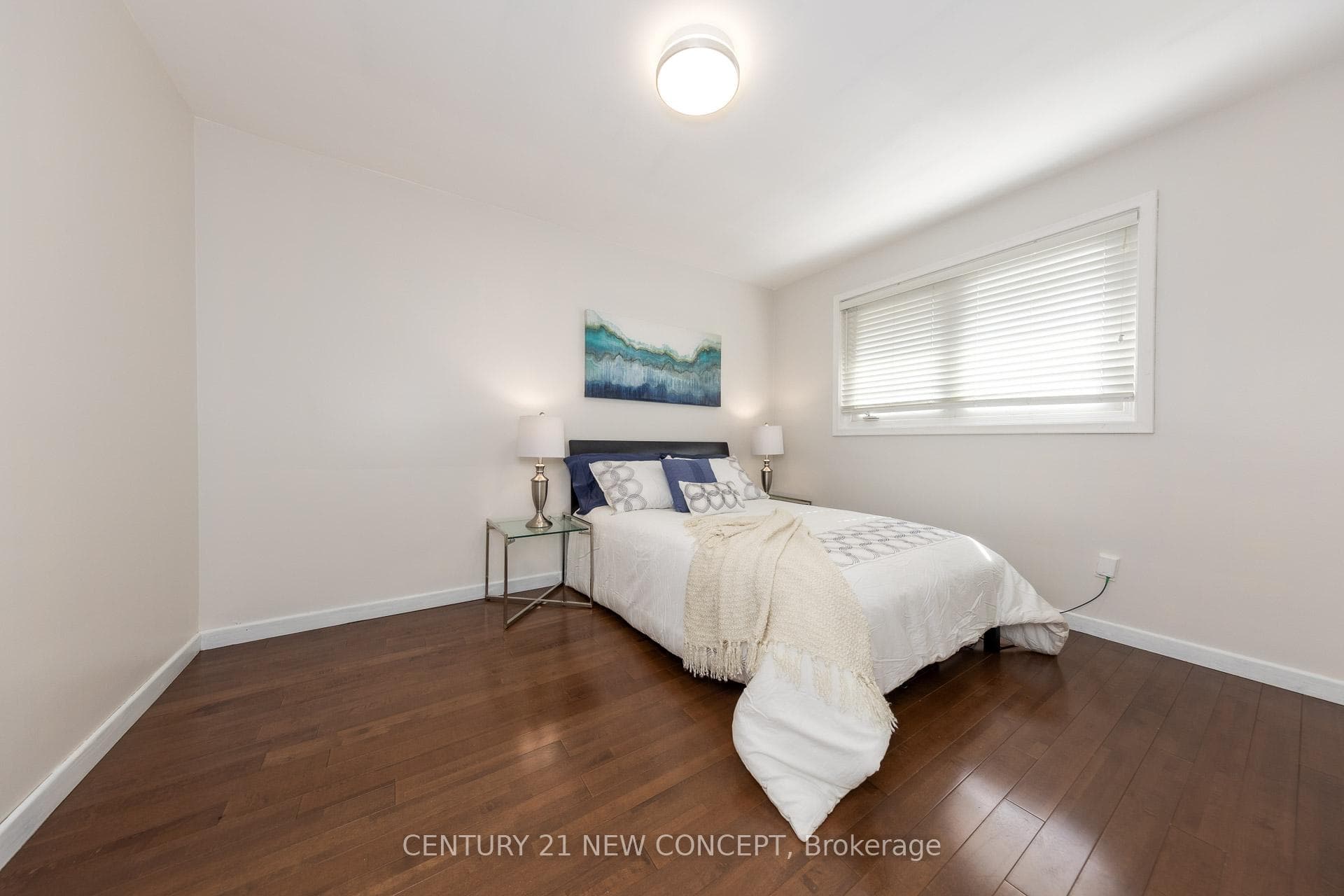 24 Woodpark Road photo 21