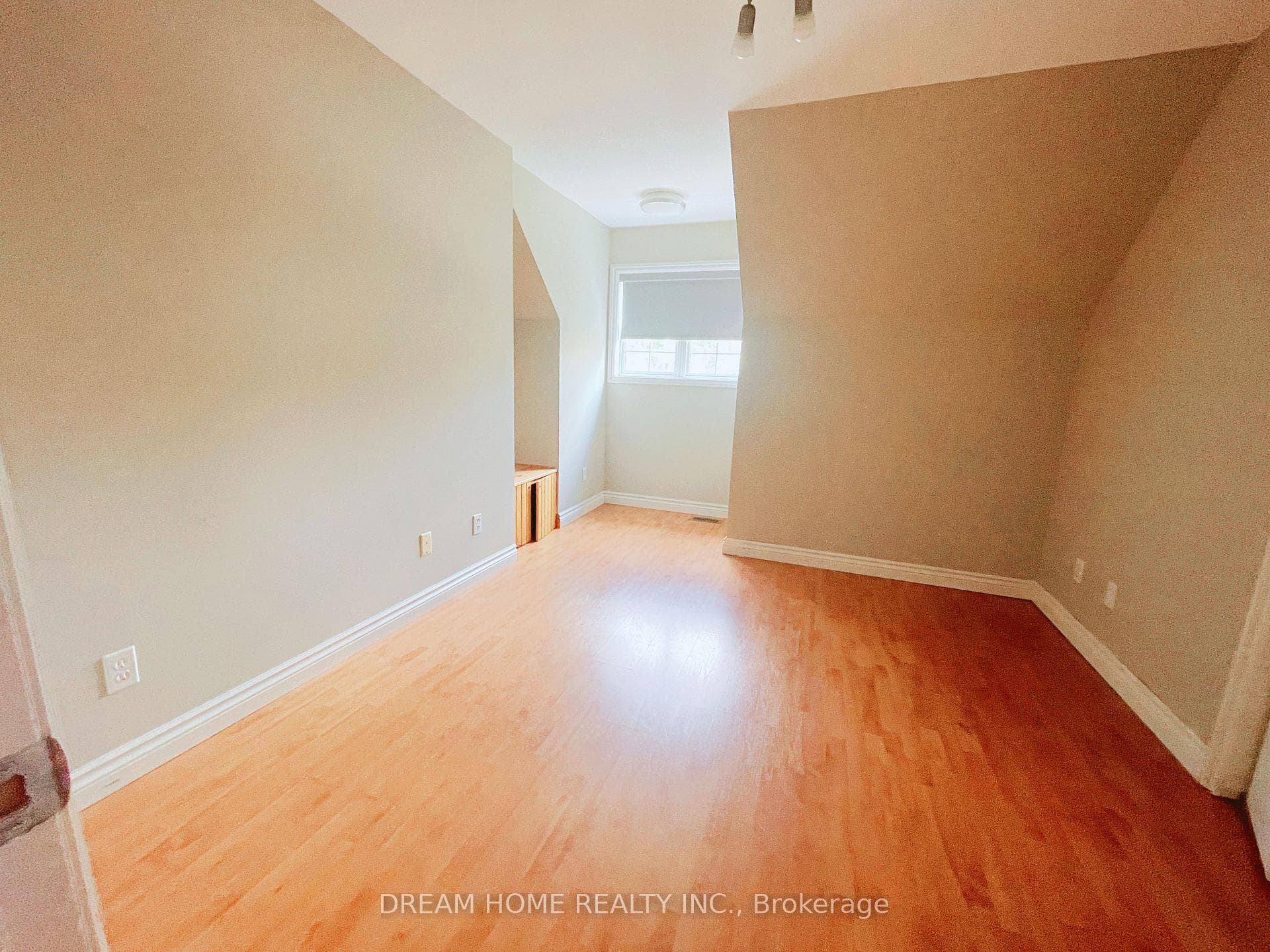 318 Annsheila Drive photo 10