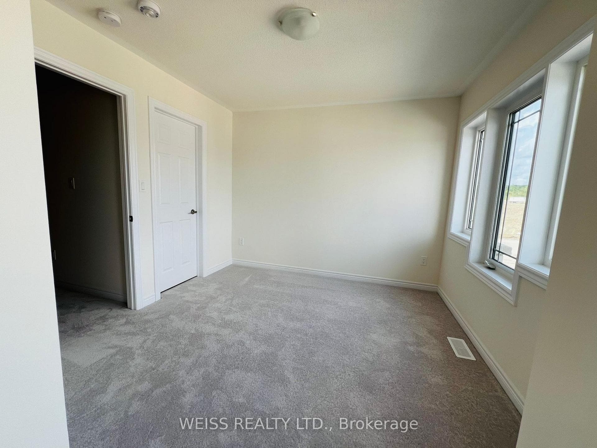 913 Crowsnest Hollow photo 7