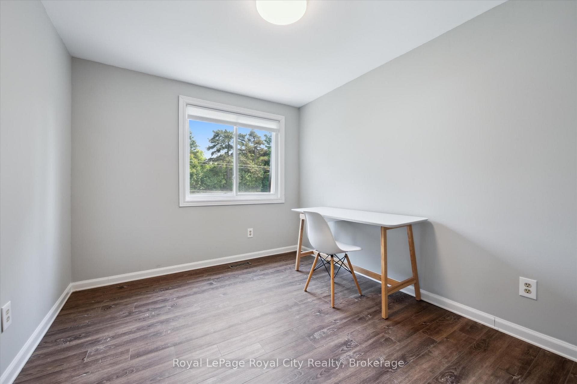 120 Country Club Drive Unit 16 photo 12