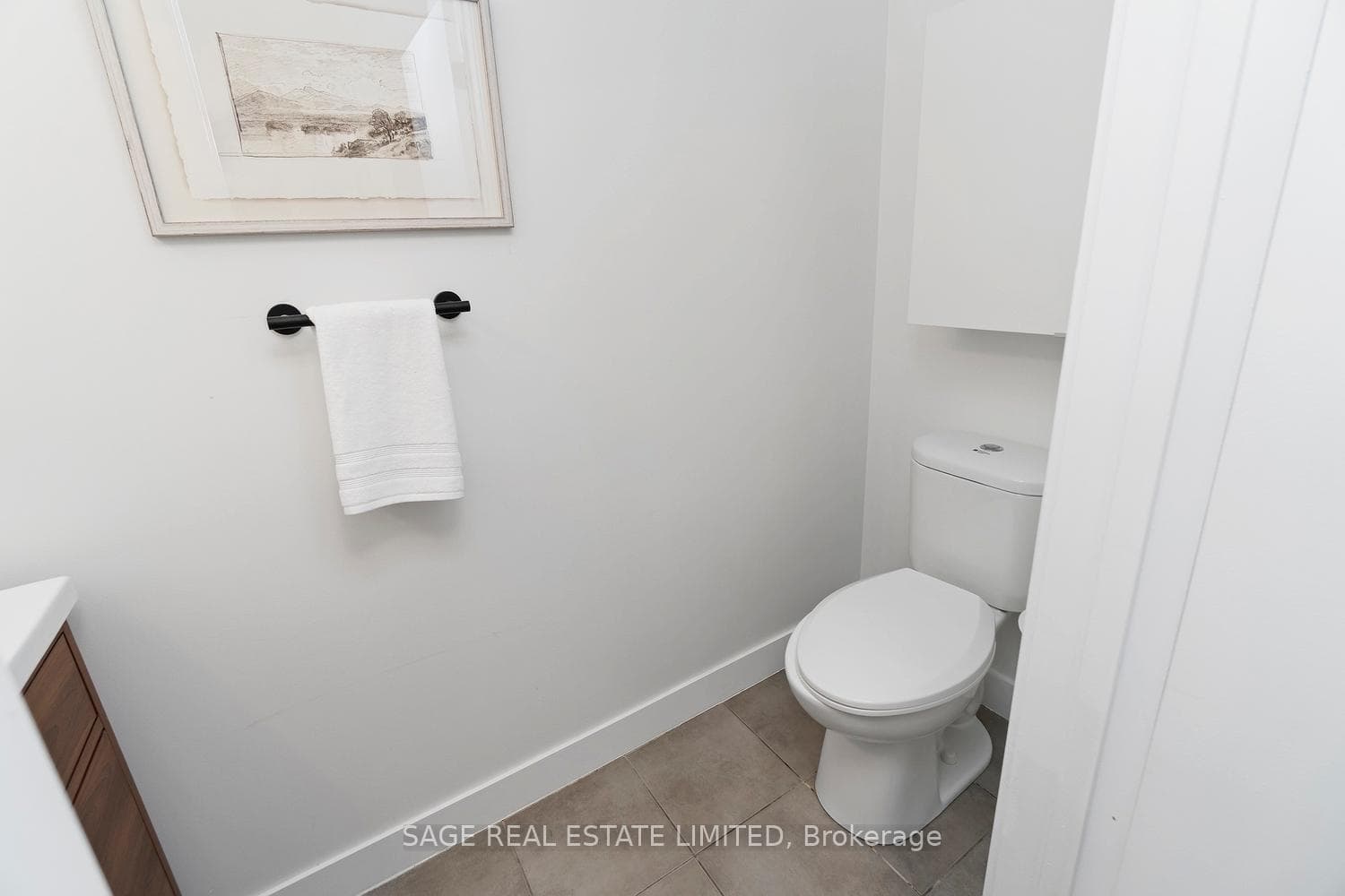 10 Carnation Avenue Unit 18 photo 10