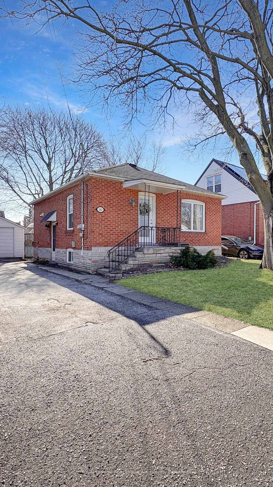 181 East 13th Street photo 28