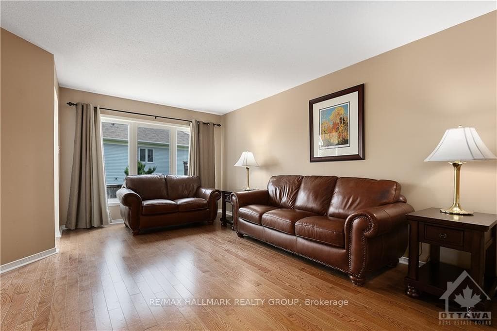 357 STATEWOOD Drive photo 8