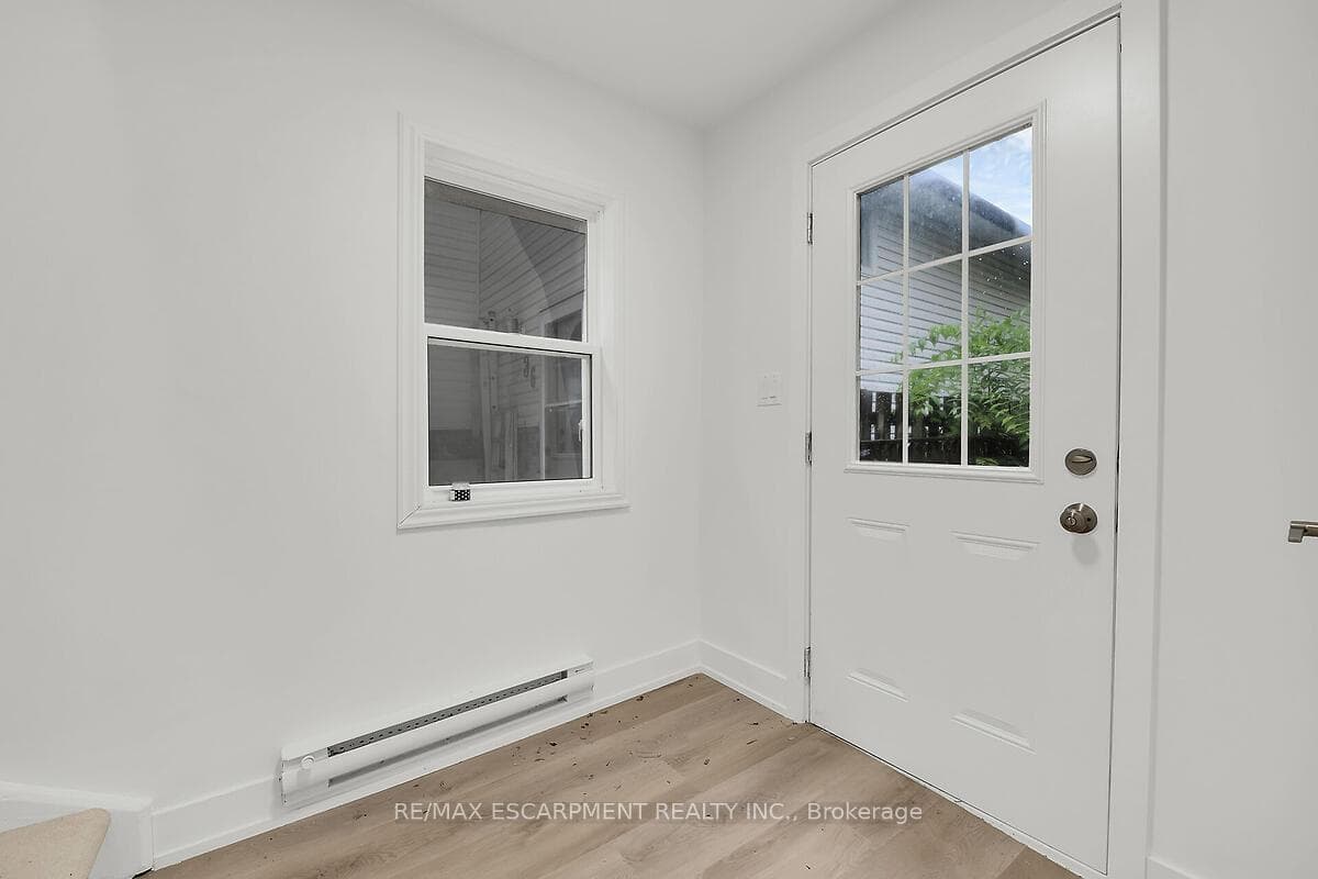 34 Rykert Street photo 26