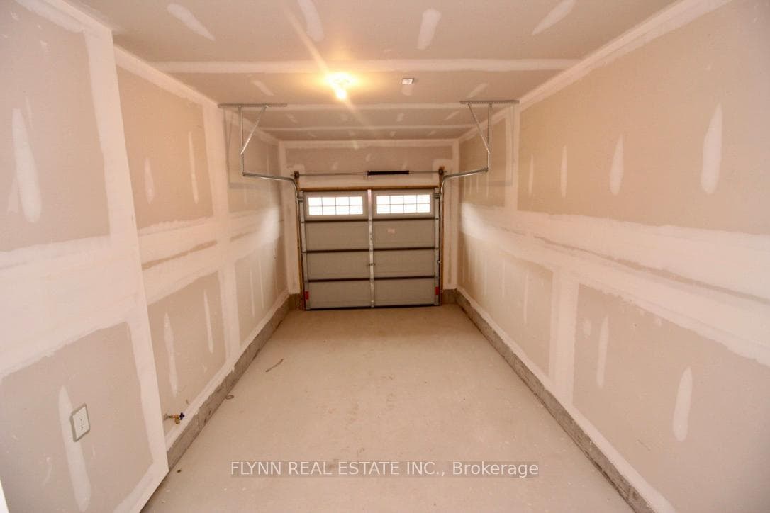 272 EXPLORER Way photo 13