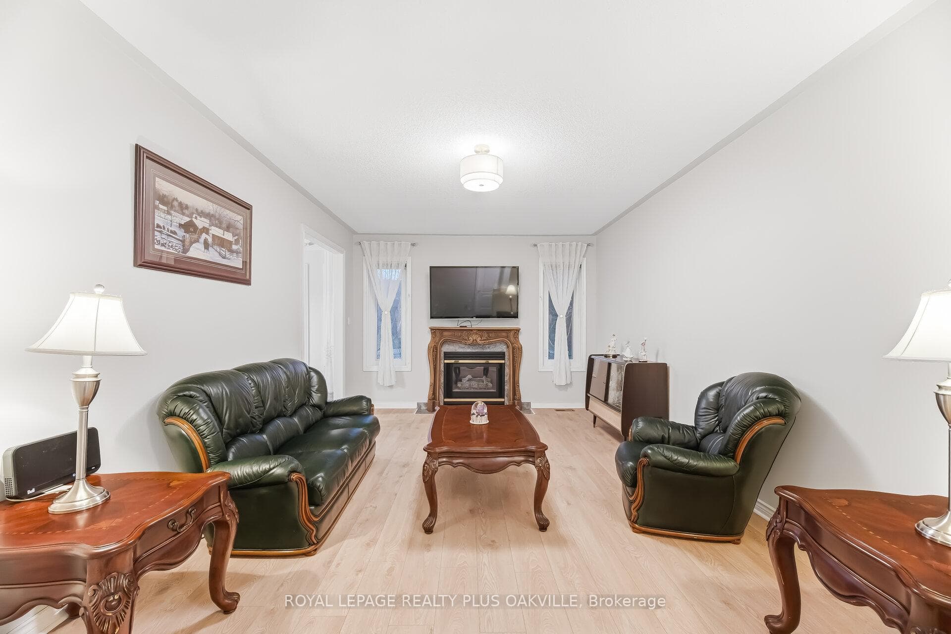 3395 Trelawny Circle photo 16