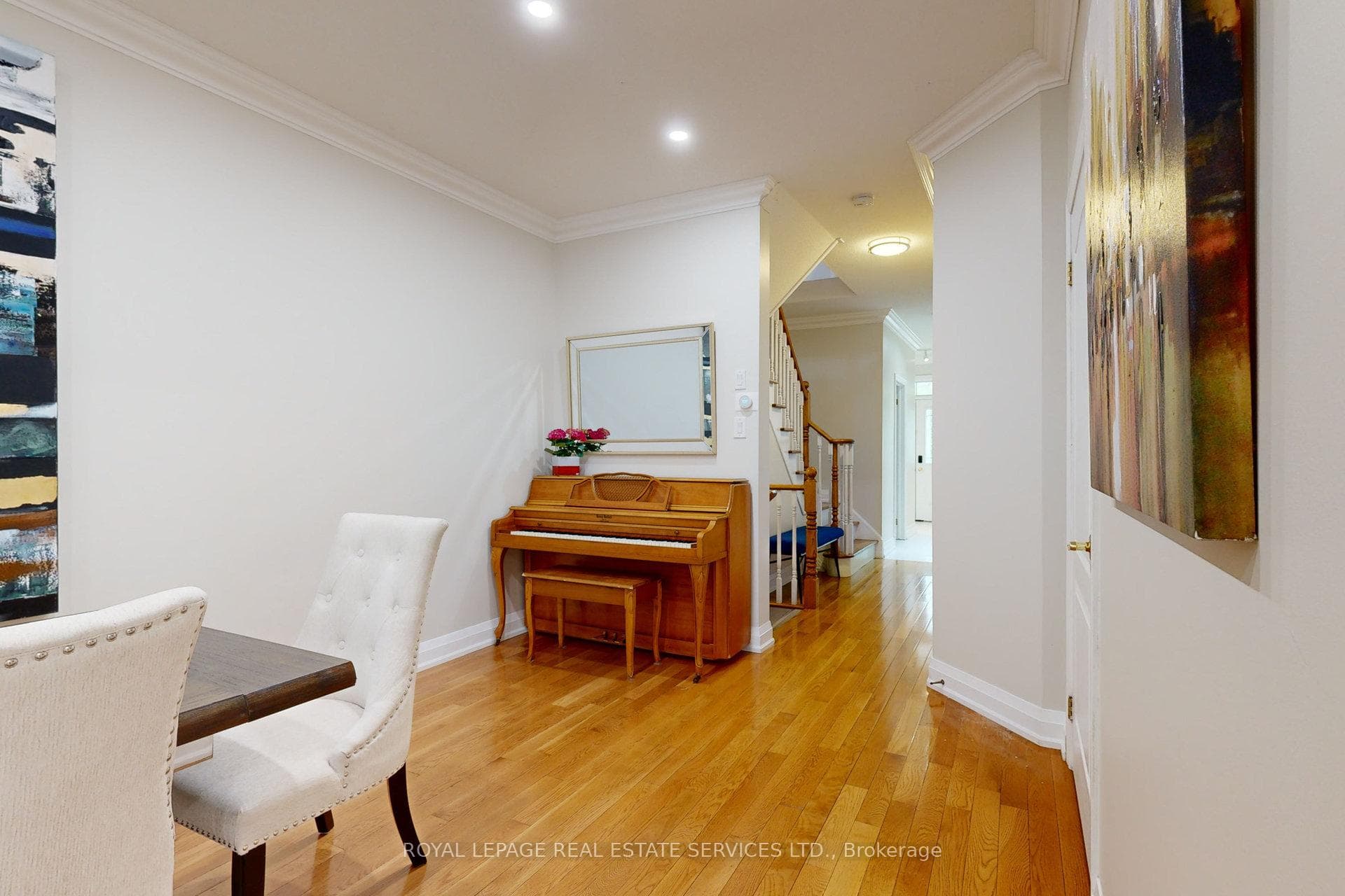 2409 Grand Oak Trail photo 5