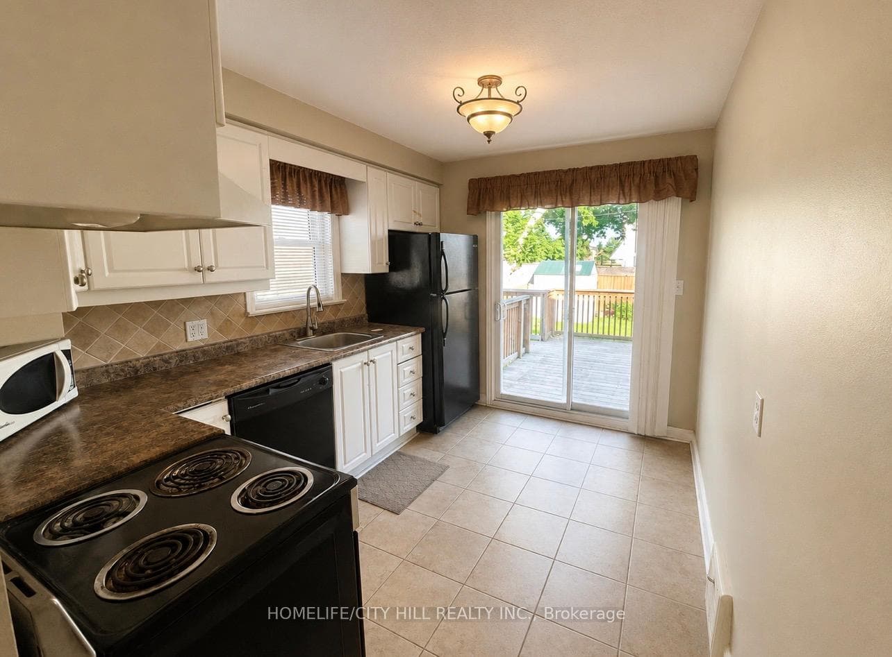 42 Glassco Avenue photo 3