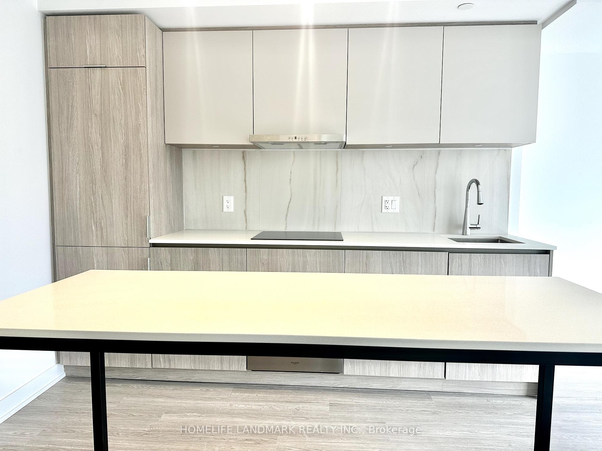 47 Mutual Street Unit 2306 photo 3