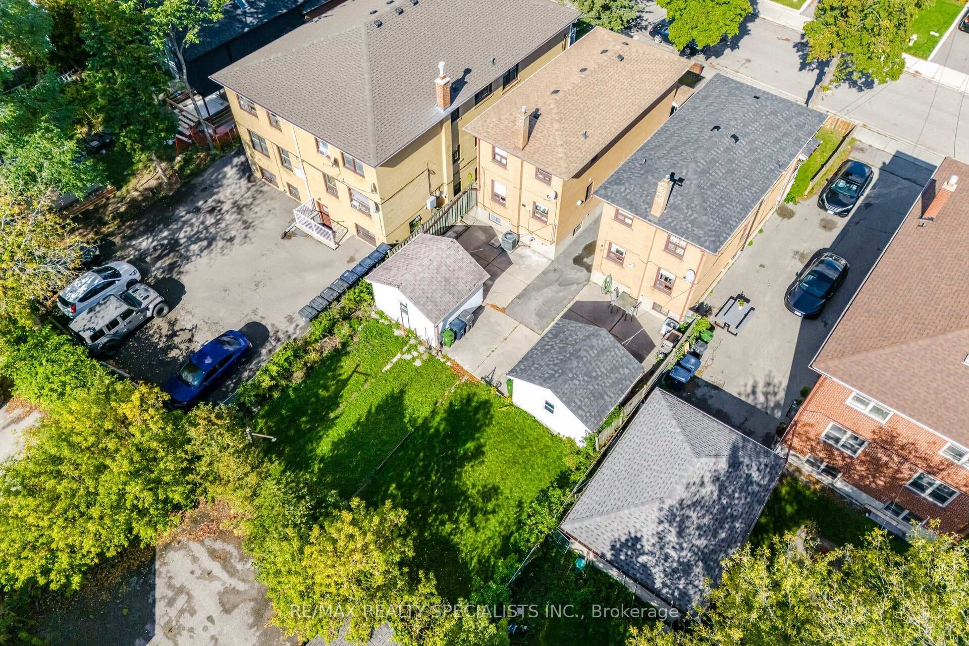49 Algoma Street photo 39