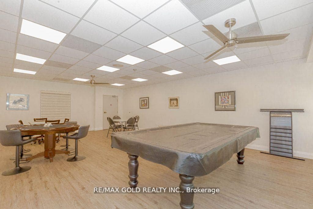 7 Townsgate Drive Unit 802 photo 36