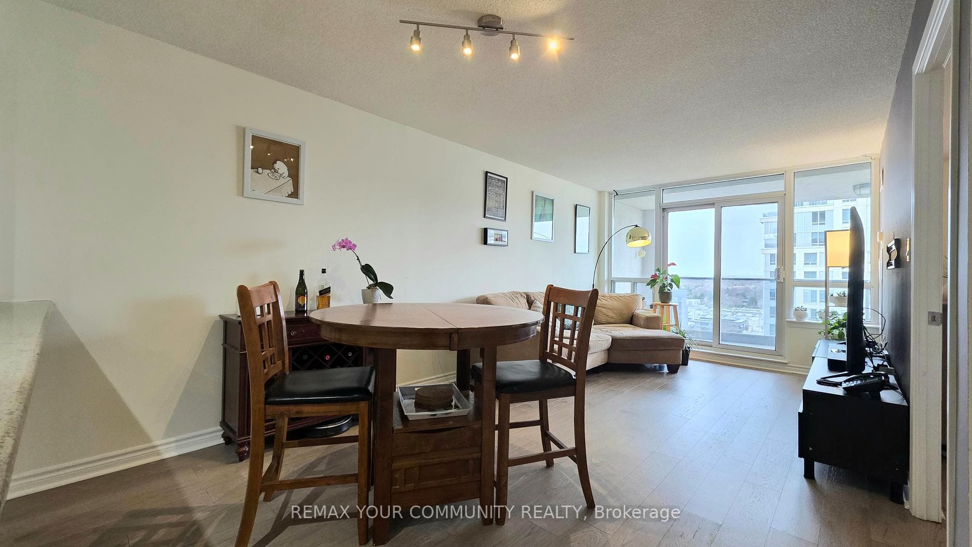 1 Rean Drive Unit 1503 photo 16