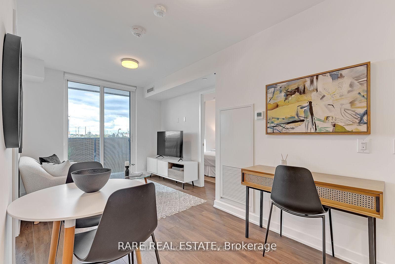 30 Tretti Way Unit 318 photo 1