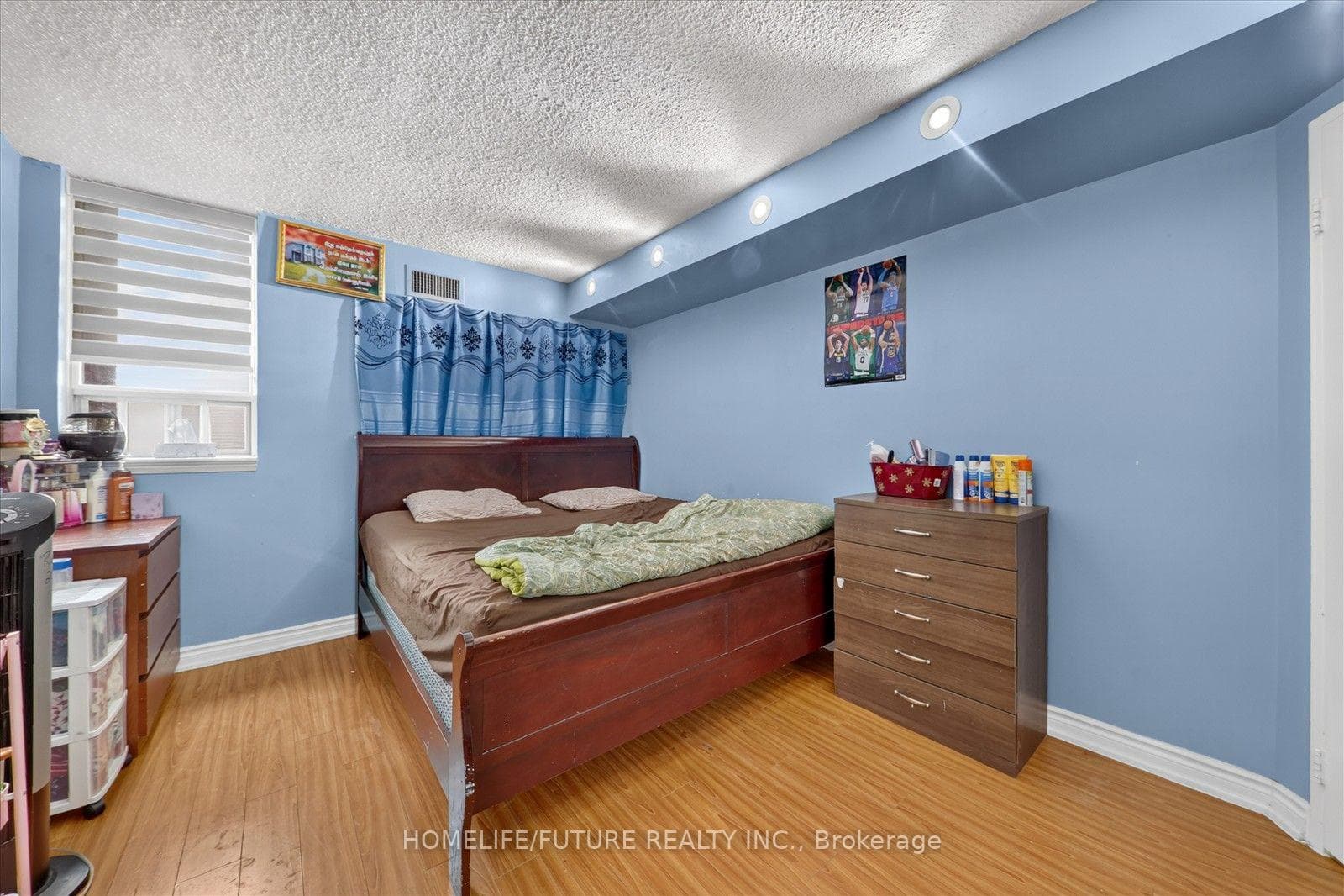 2460 Eglinton Avenue Unit 708 photo 18