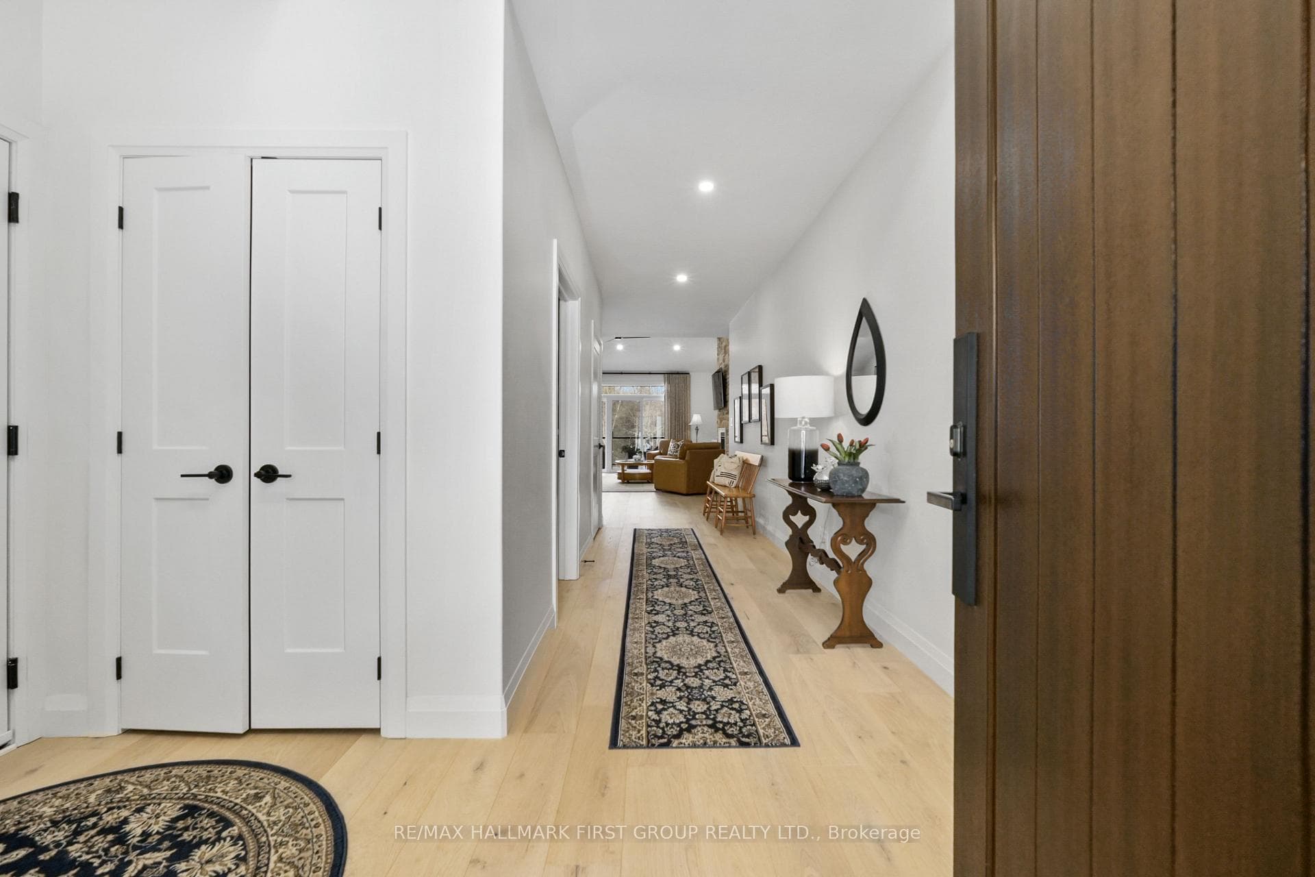 137 Ridgeline Drive photo 8