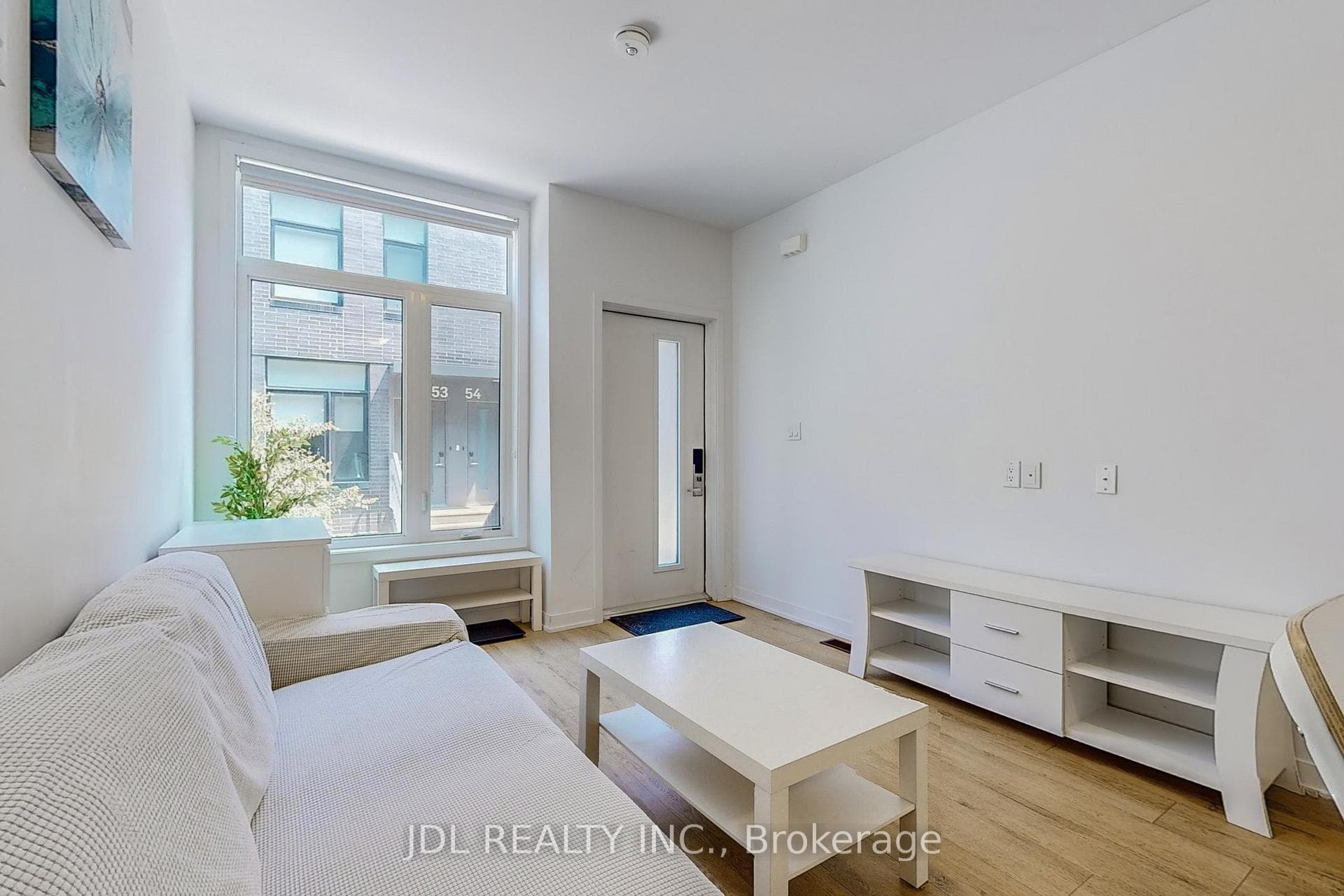 1760 Simcoe Street Unit 69 photo 5