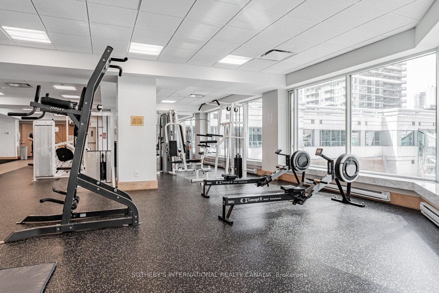 10 Queens Quay Unit 303 photo 23