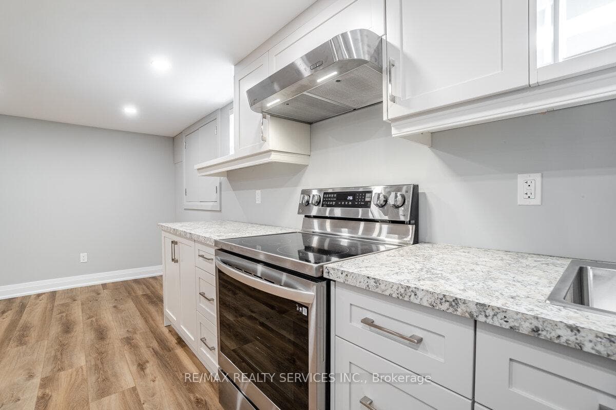 156 Vodden Street photo 26