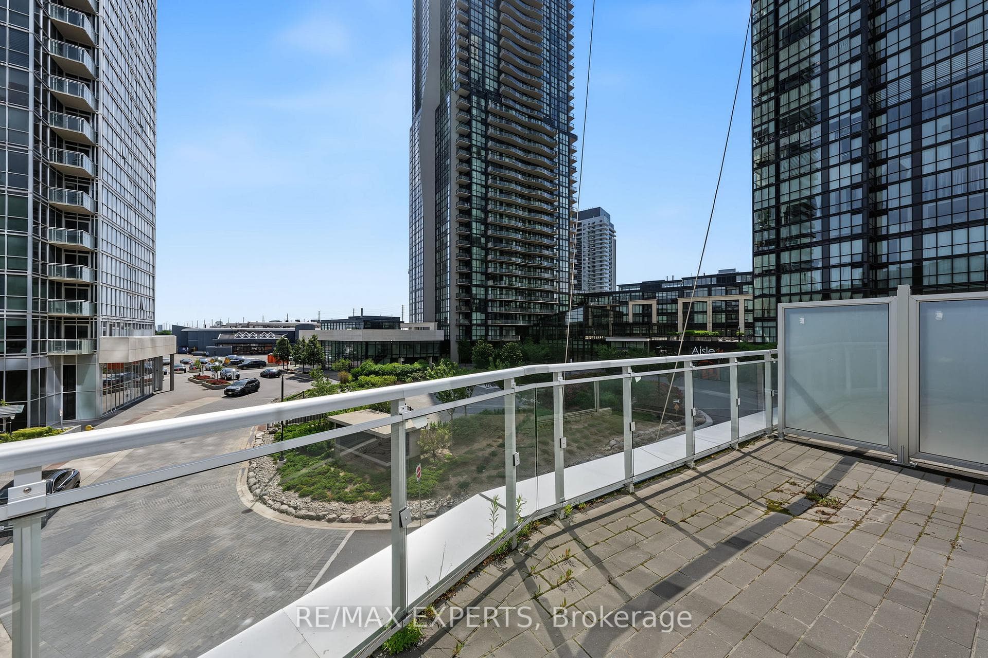 2916 Highway 7 N/A Unit 201 photo 29