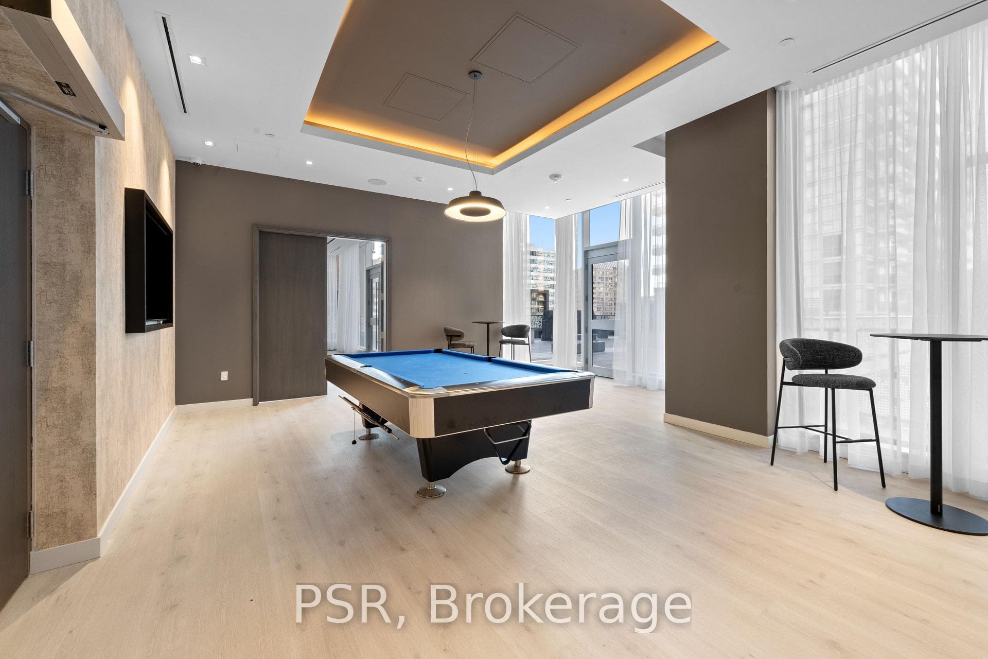 101 Roehampton Avenue Unit 3311 photo 15