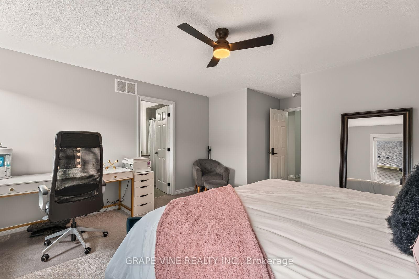 3566 River Run Avenue photo 21