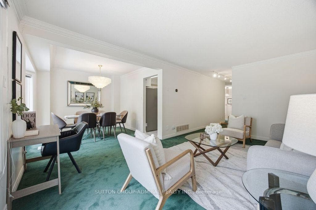 47 Brownstone Circle photo 12