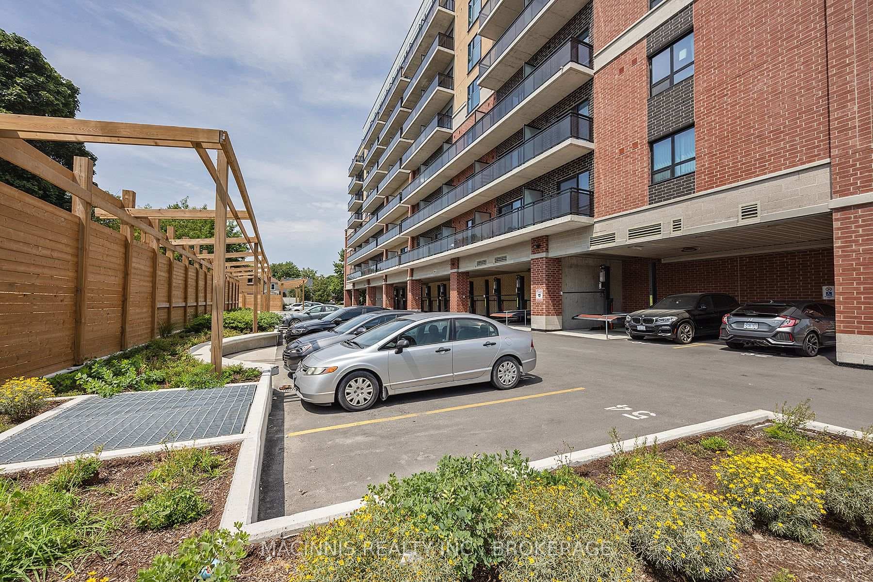 652 Princess Street Unit 410 photo 44
