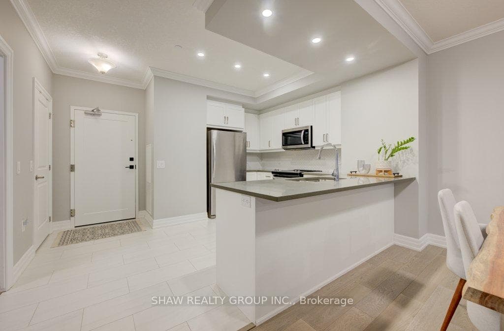 1880 Gordon Street Unit 408 photo 14