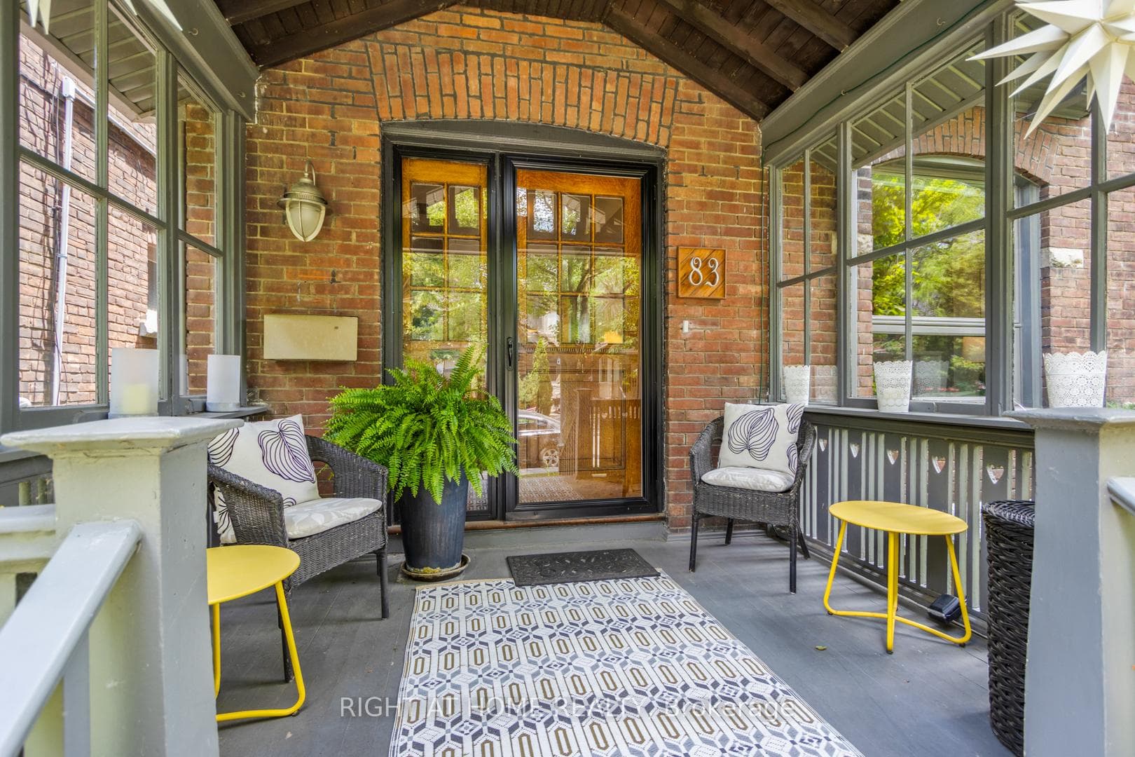 83 Grenadier Road photo 2